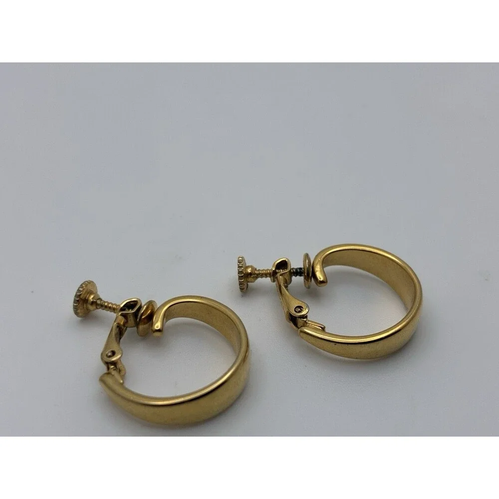 Napier Gold Hoop Screw Back Clip on Earrings VTG Classic